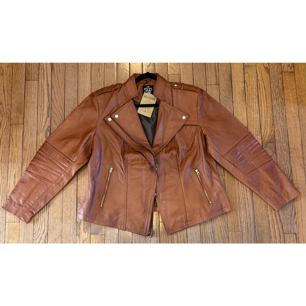Women’s Tan Leather Moto Jacket with Quilted Sleeve Detail